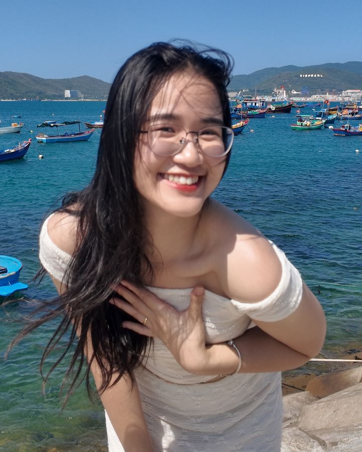 Elly, người làm kênh Non-tech làm AI